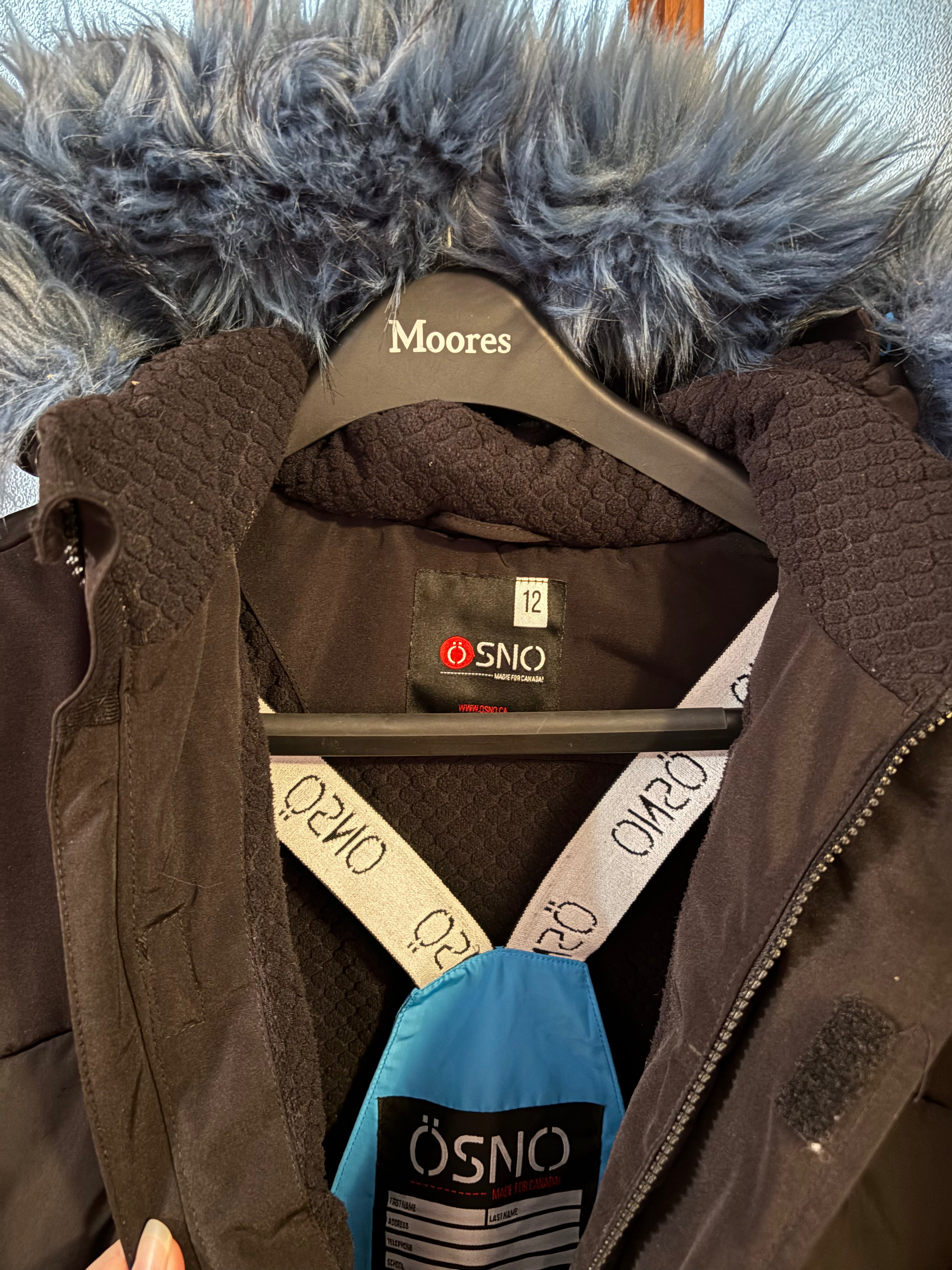 OSNO Luxury Snowsuit Boys size 12 with Blue Fur Hood